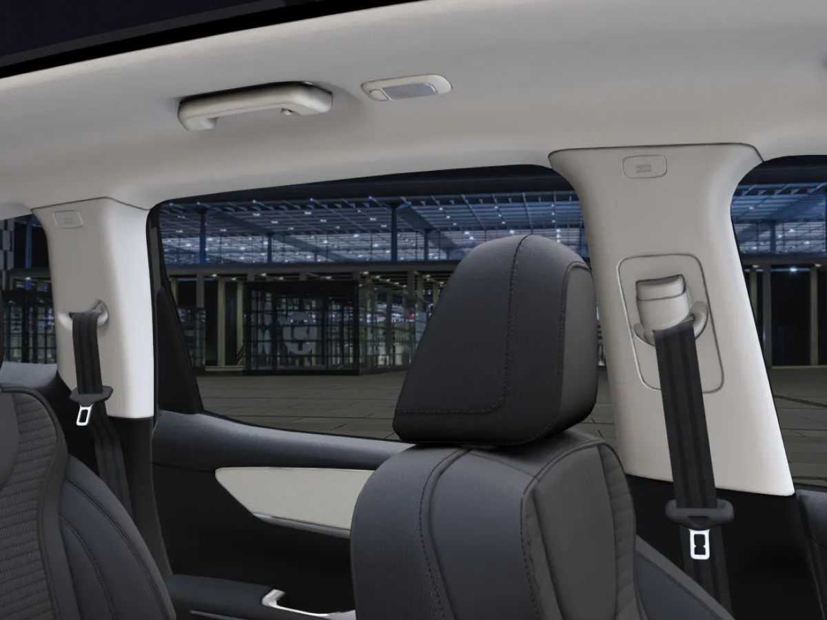 Mahindra XUV 700 AX7 Diesel